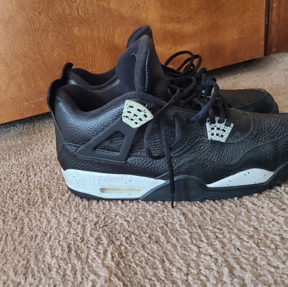Jordan 4 Oreo